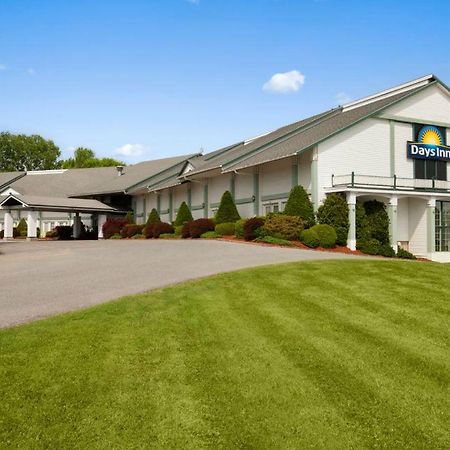Days Inn By Wyndham Shelburne/Burlington 外观 照片